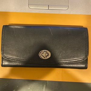 COACH continental wallet